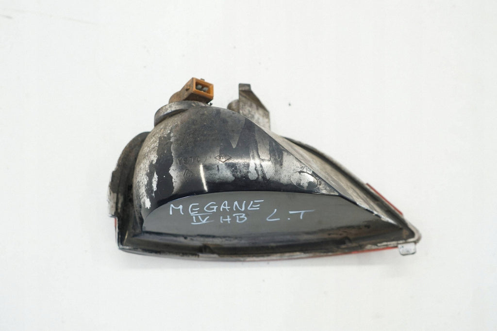 RENAULT MEGANE IV 18R HB FOG LAMP LEFT REAR