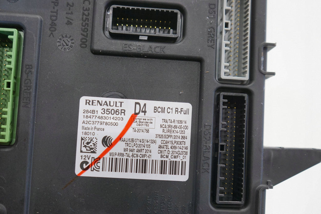 RENAULT MEGANE IV 18R MODULE DRIVER BCM 284B13506R