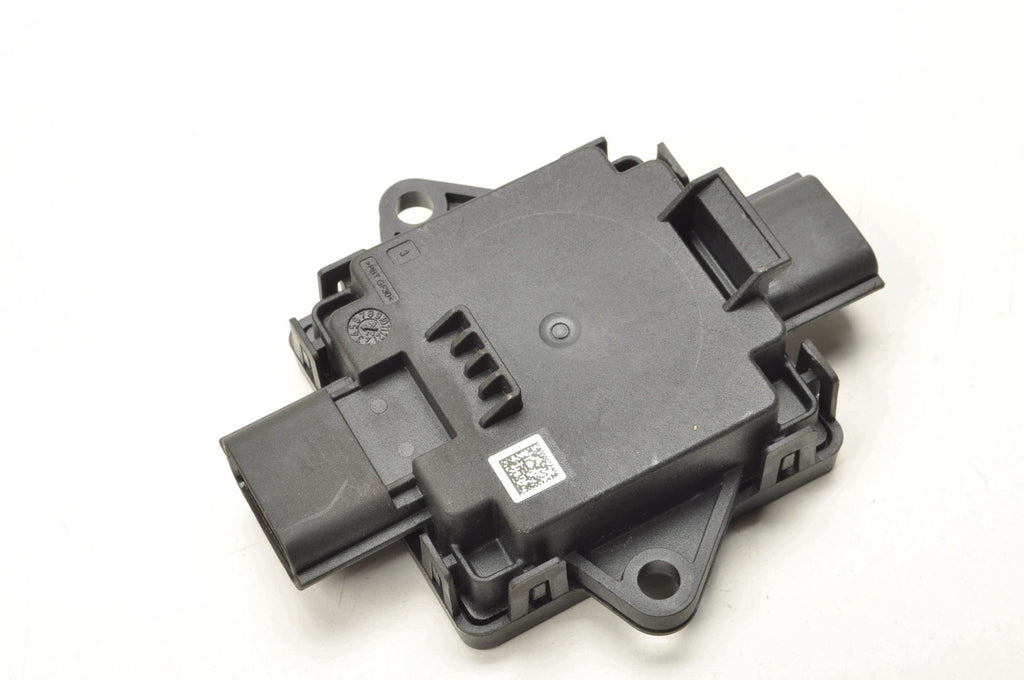 RENAULT MEGANE V E-TECH MODULE DRIVER P1021331