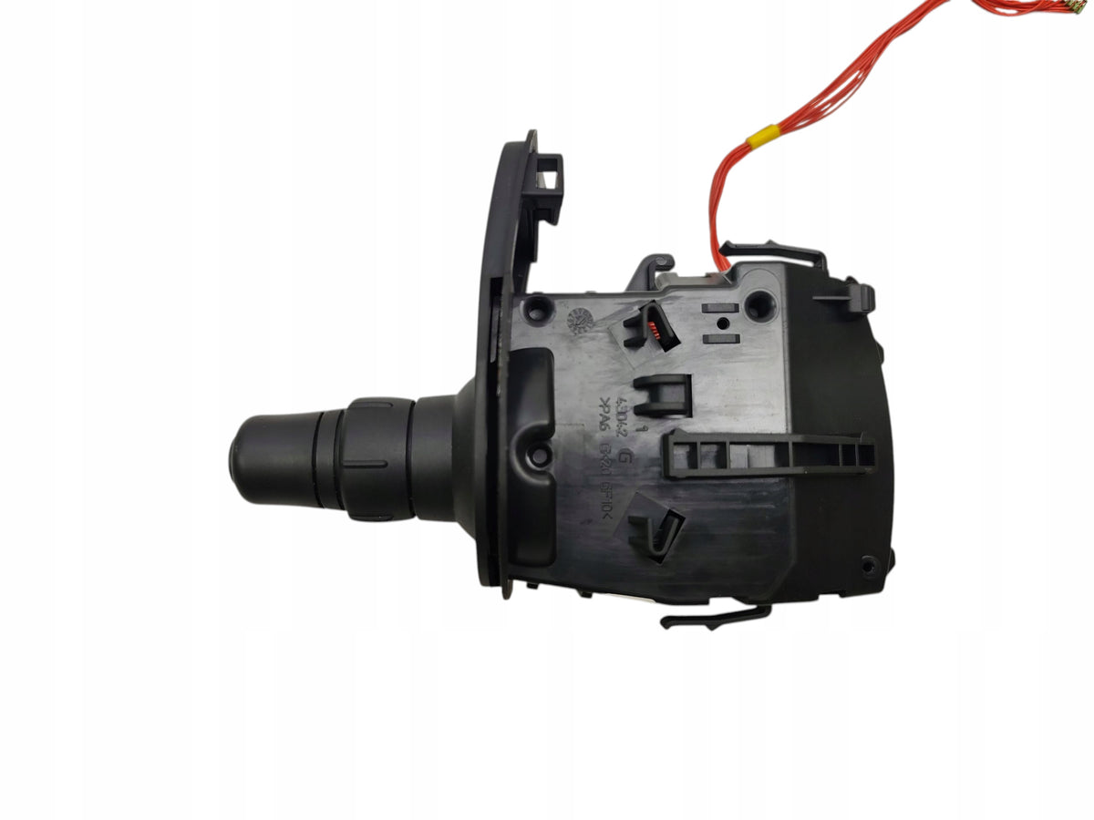 RENAULT MODUS CLIO III 8201590638--C LIGHT HANDLE SWITCH