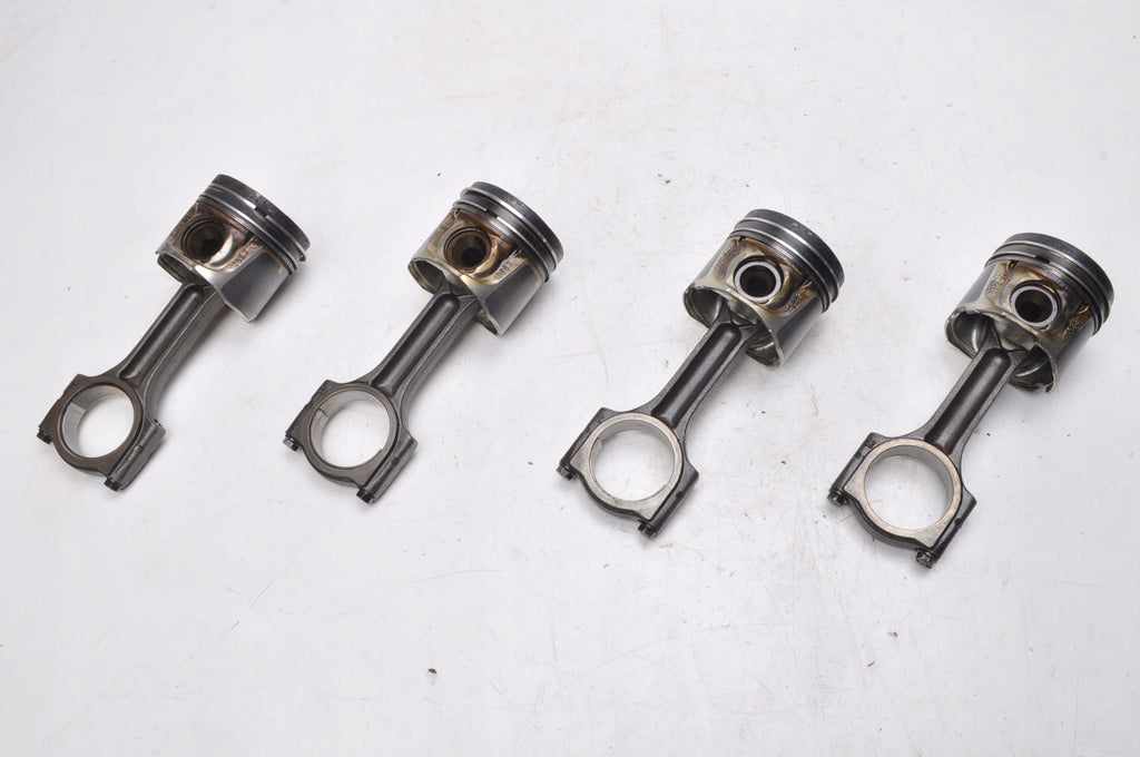 RENAULT TRAFIC II 2.0 dCi PISTON WITH CONNECTING ROD 910653