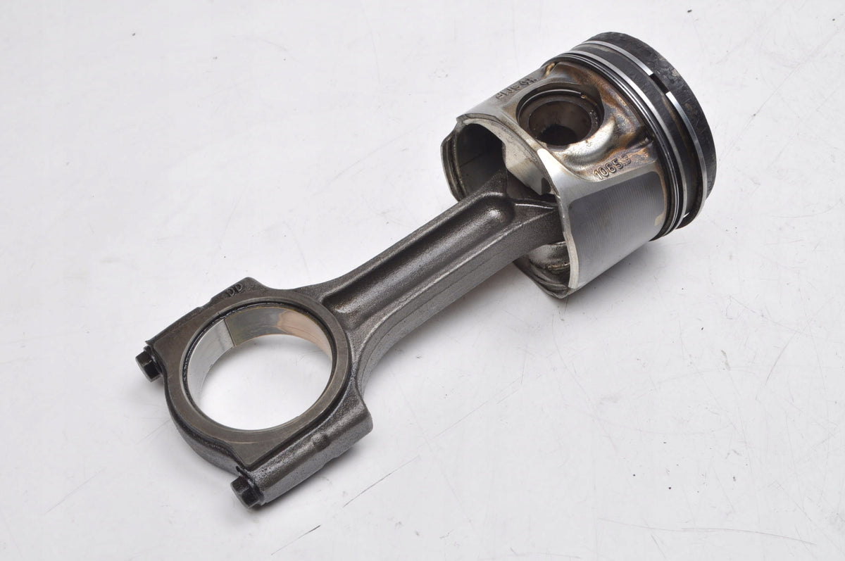 RENAULT TRAFIC II 2.0 dCi PISTON WITH CONNECTING ROD 910653