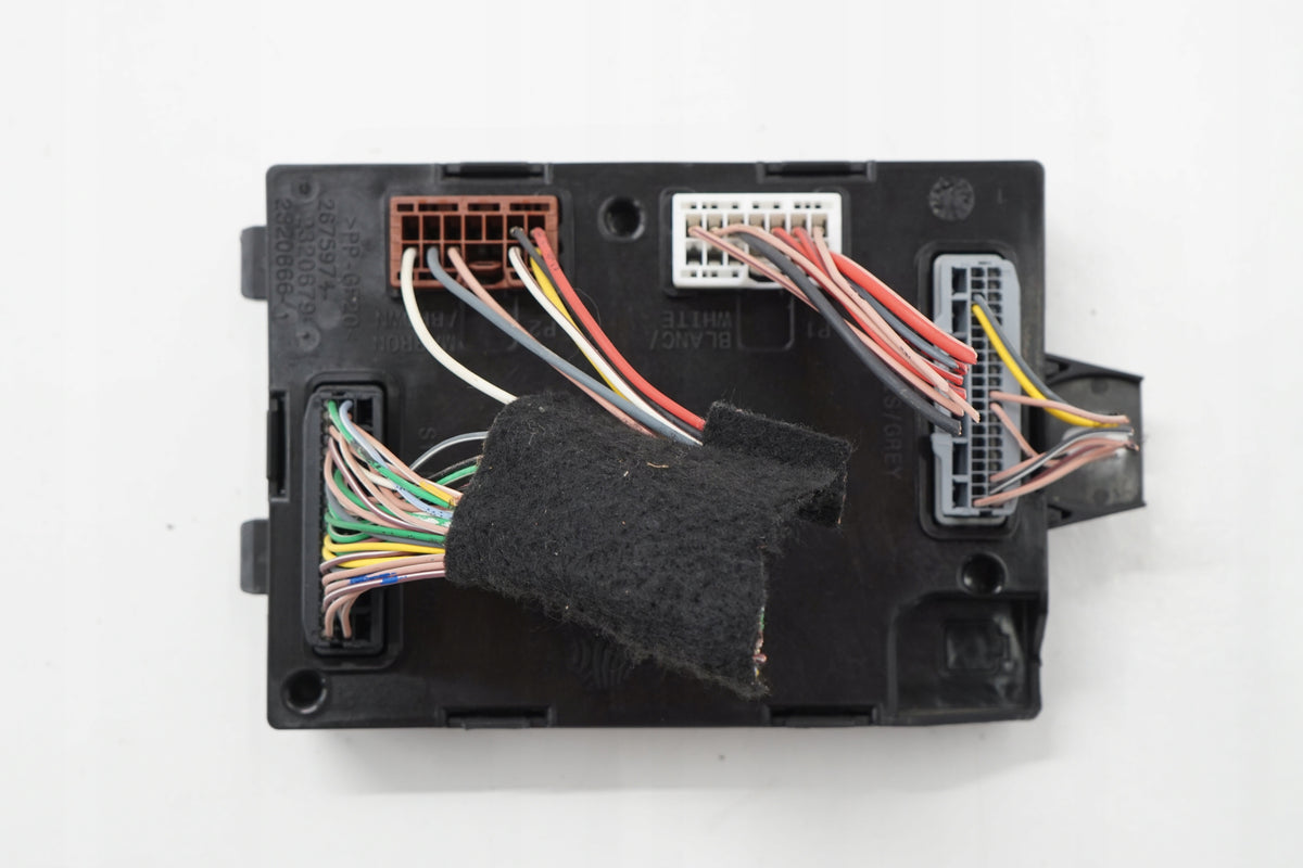 RENAULT TWINGO III 14R DRIVER MODULE BCM 284B14580R