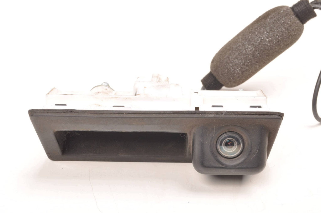 REVERSING CAMERA FLAP HANDLE AUDI Q5 5N0827566AA