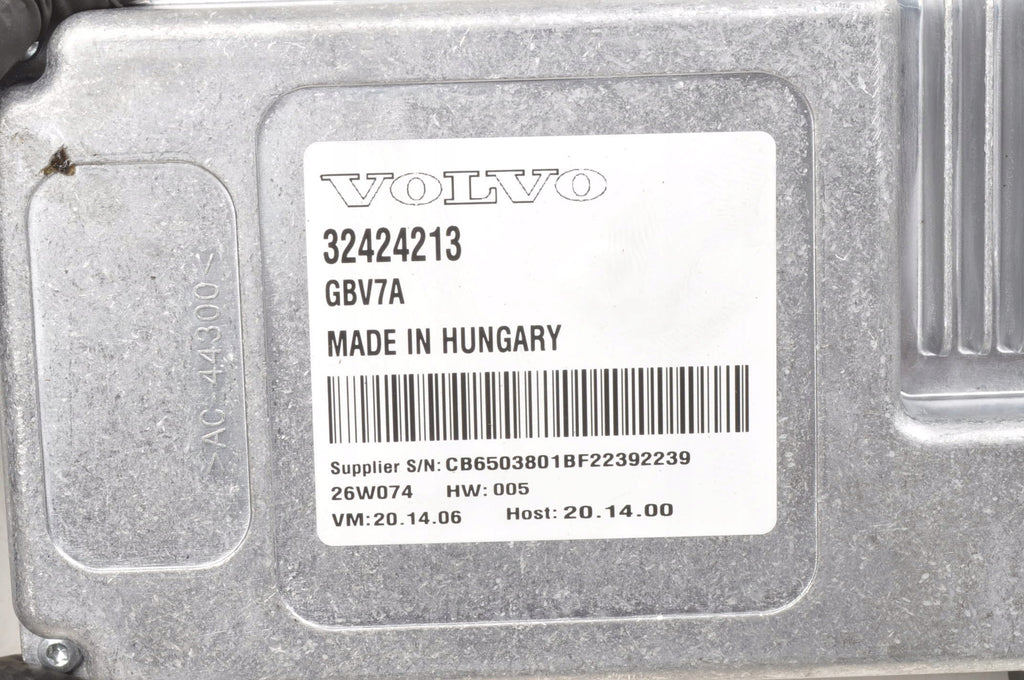REVERSING CAMERA RELAY MODULE VOLVO S60 III V60 II 32424213