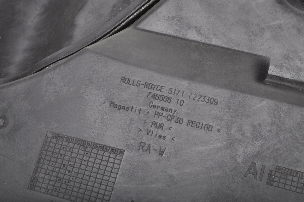 ROLL-ROYCE WRAITH RR5 6.6 ENGINE BULKHEAD COVER