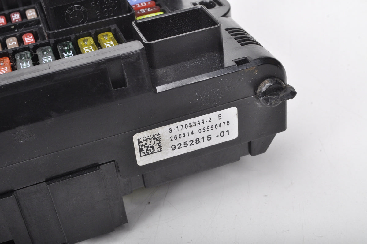 ROLL-ROYCE WRAITH RR5 6.6 FUSE BOX
