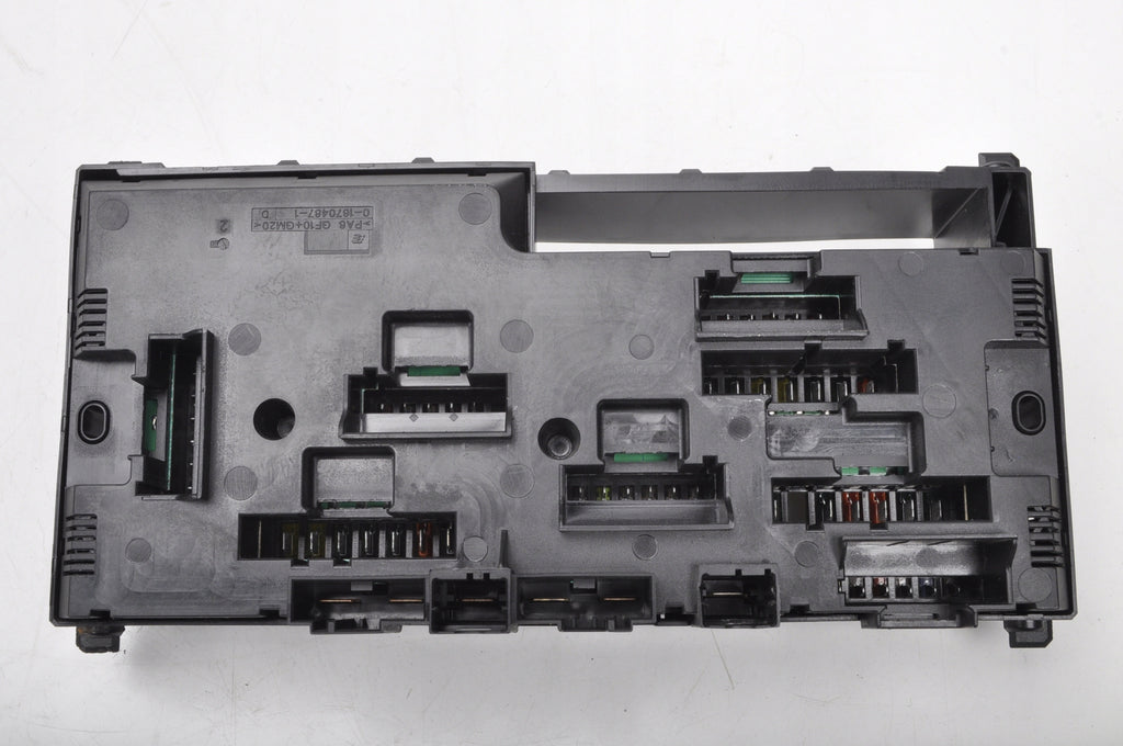 ROLL-ROYCE WRAITH RR5 6.6 FUSE BOX