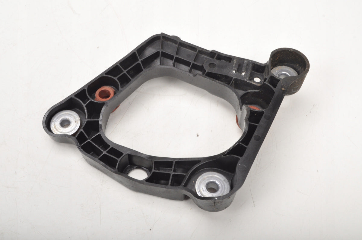 ROLLS-ROYCE WRAITH RR5 6.6 ABS PUMP MOUNT
