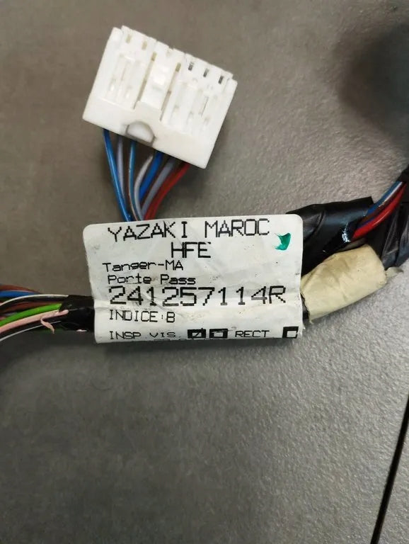 Renault Kadjar DOOR HARNESS RIGHT FRONT 241257114R