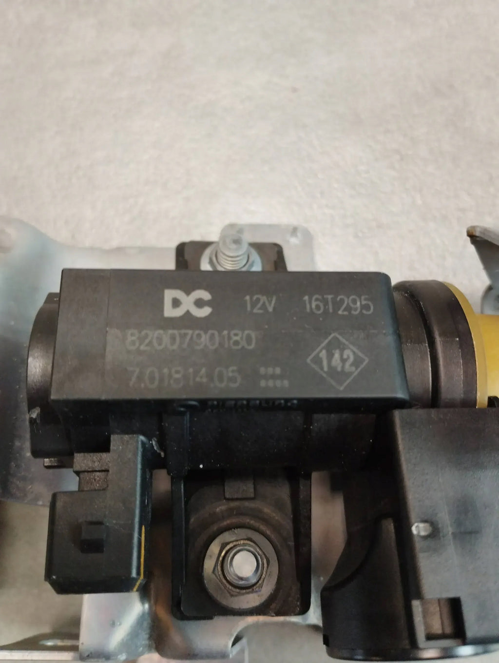 Renault Scenic IV 1.6 DCI VACUUM VALVES 8200790180