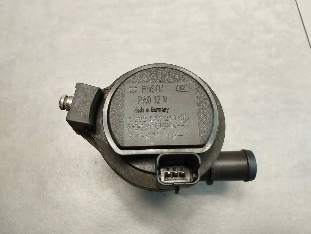 Renault Scenic IV 1.9 DCI ADDITIONAL WATER PUMP 0392023219