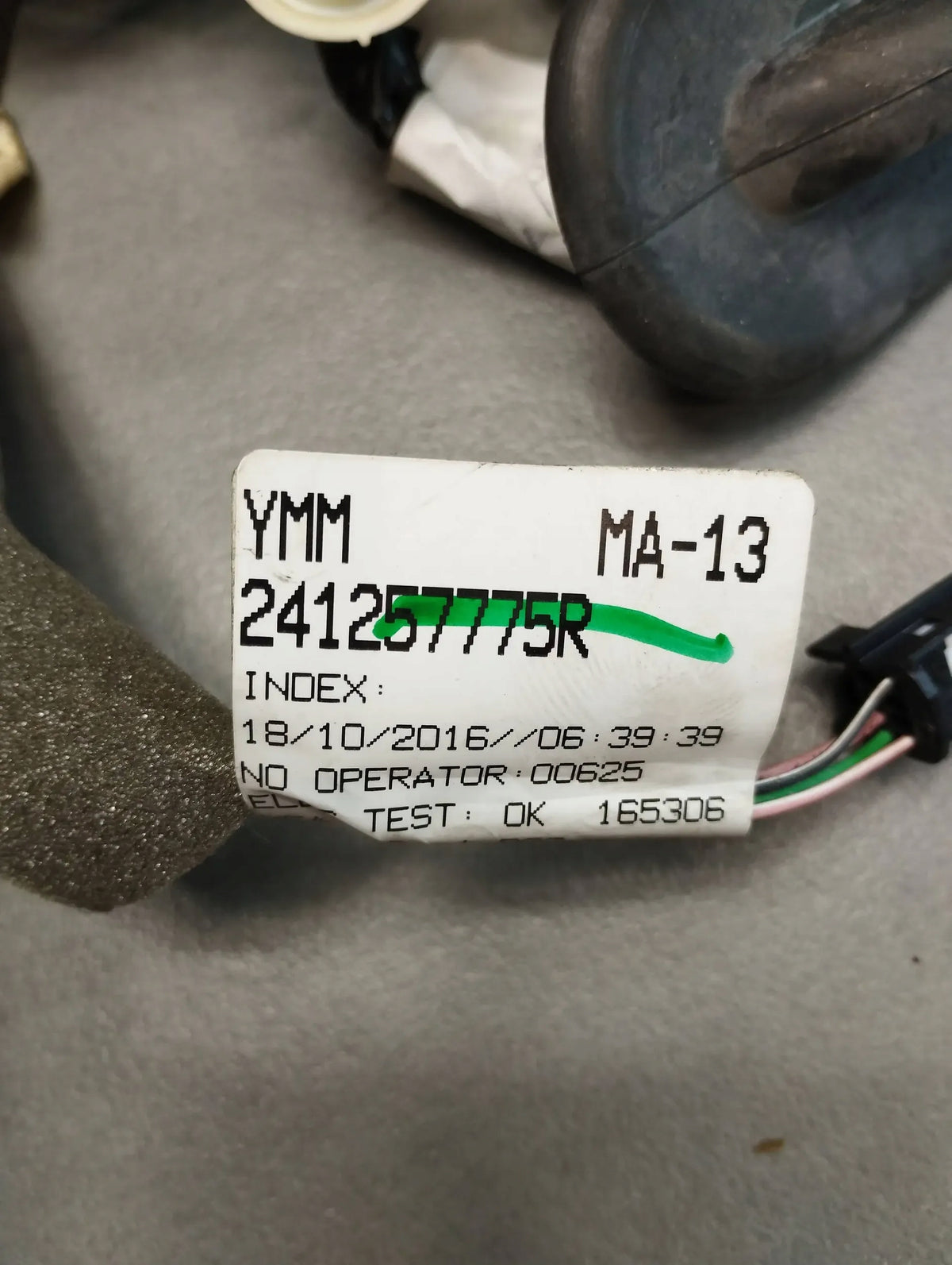 Renault Scenic IV DOOR HARNESS RIGHT FRONT 241257775R