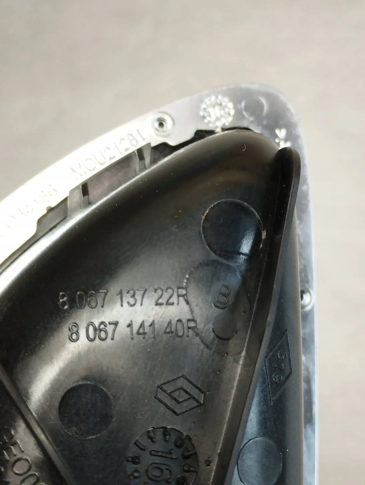 Renault Scenic IV INTERIOR HANDLE LEFT REAR 806713722R