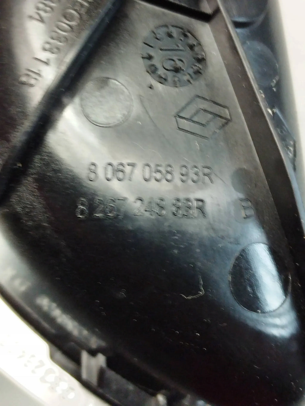 Renault Scenic IV INTERIOR HANDLE RIGHT FRONT 806705893R