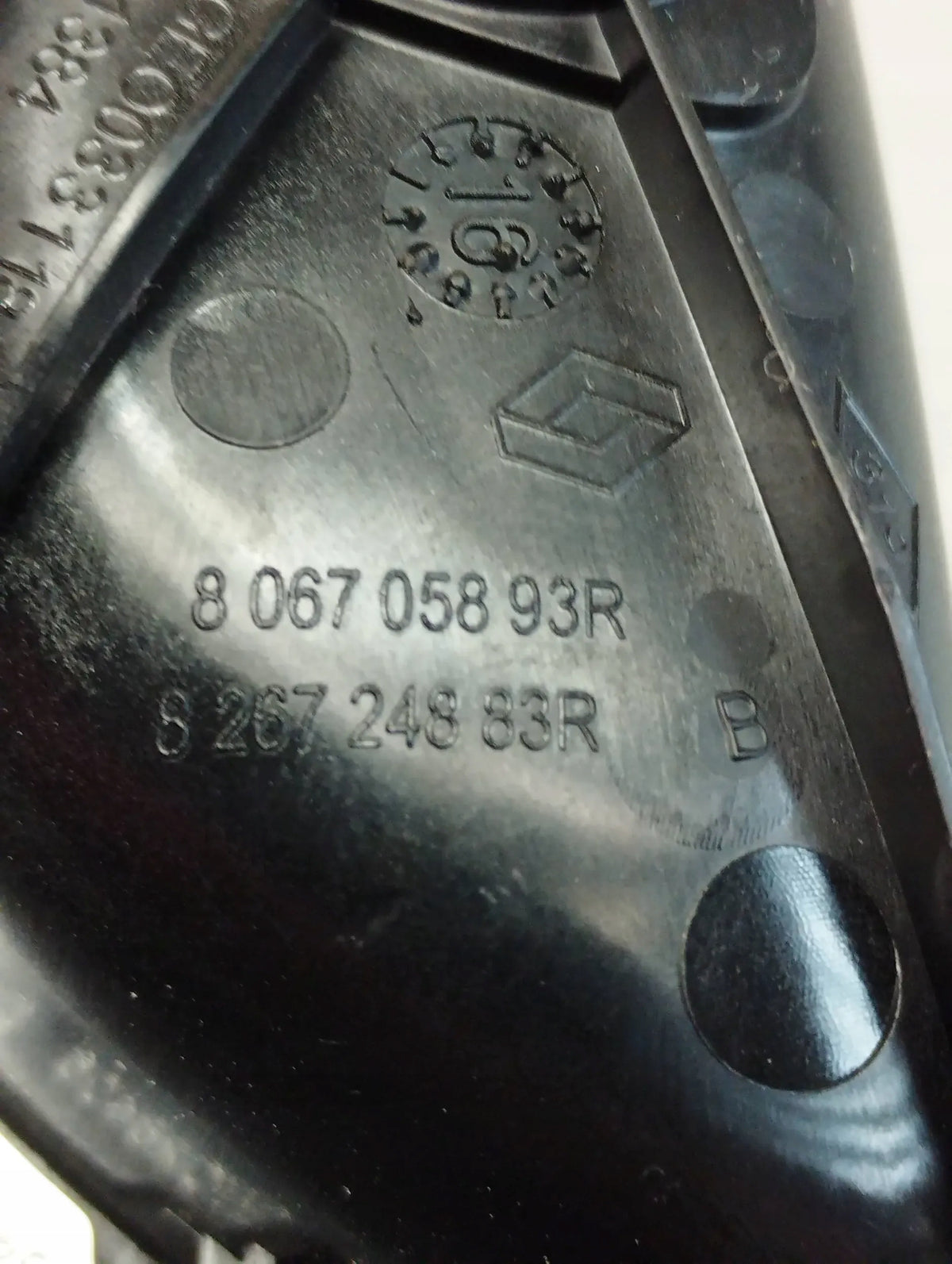 Renault Scenic IV INTERIOR HANDLE RIGHT REAR 826724883R