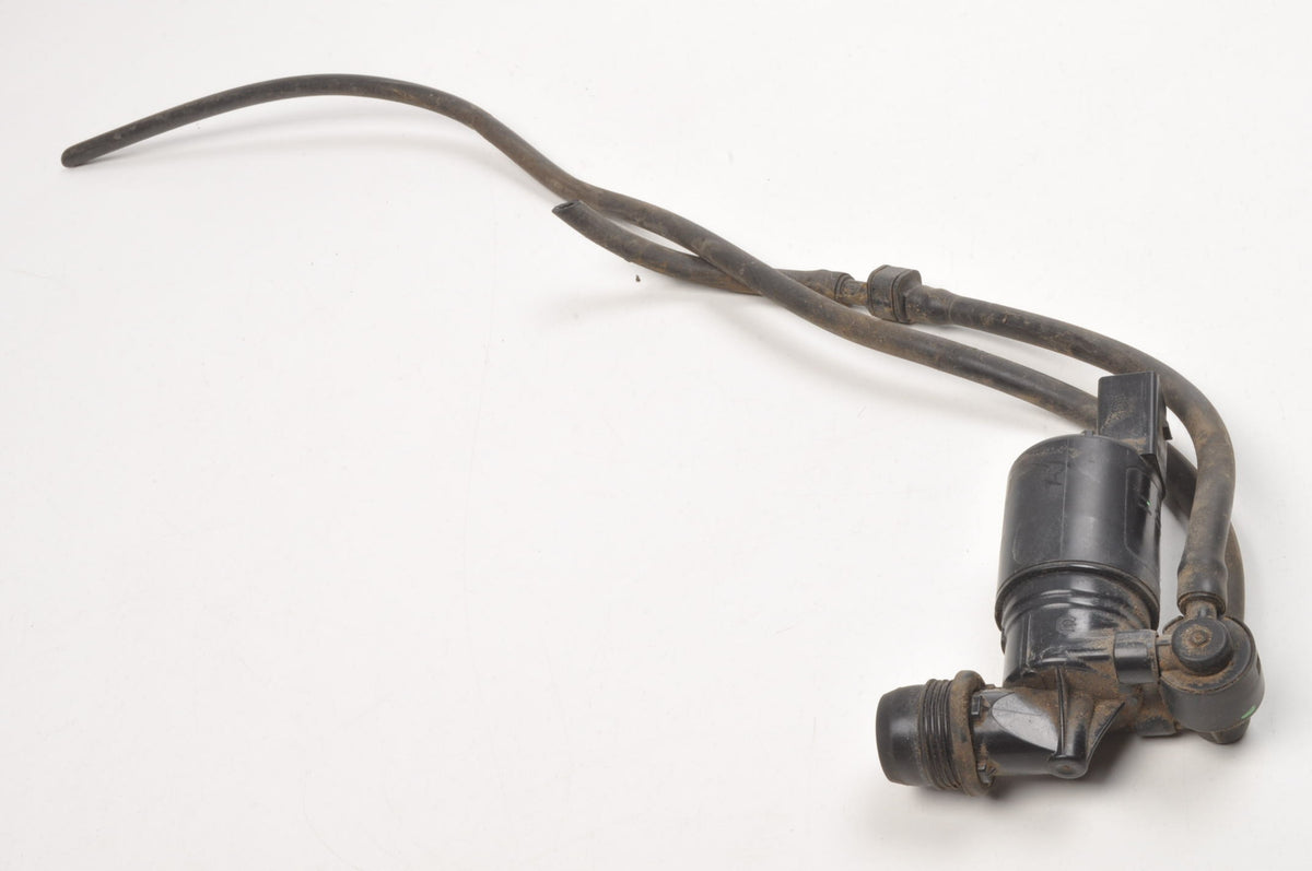 S60 II V60 AND V60 II XC60 AND XC60 II ENGINE WASHER PUMP 31457428