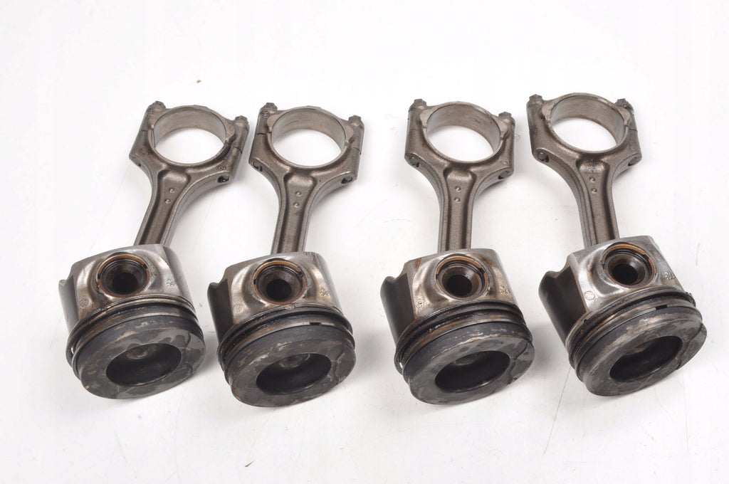 S60 II V60 I V70 III S90 II V40 II 2.0 D4 CONNECTING ROD PISTON D4204T14 82L175