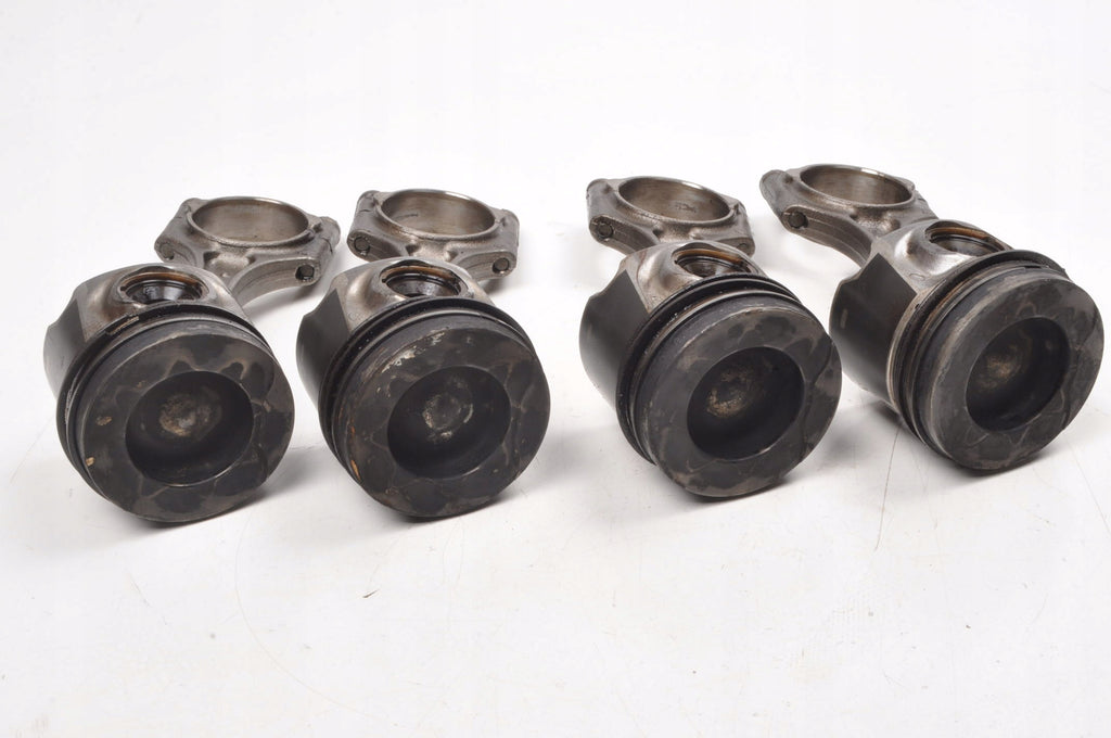 S60 II V60 I V70 III S90 II V40 II 2.0 D4 CONNECTING ROD PISTON D4204T14 82L175