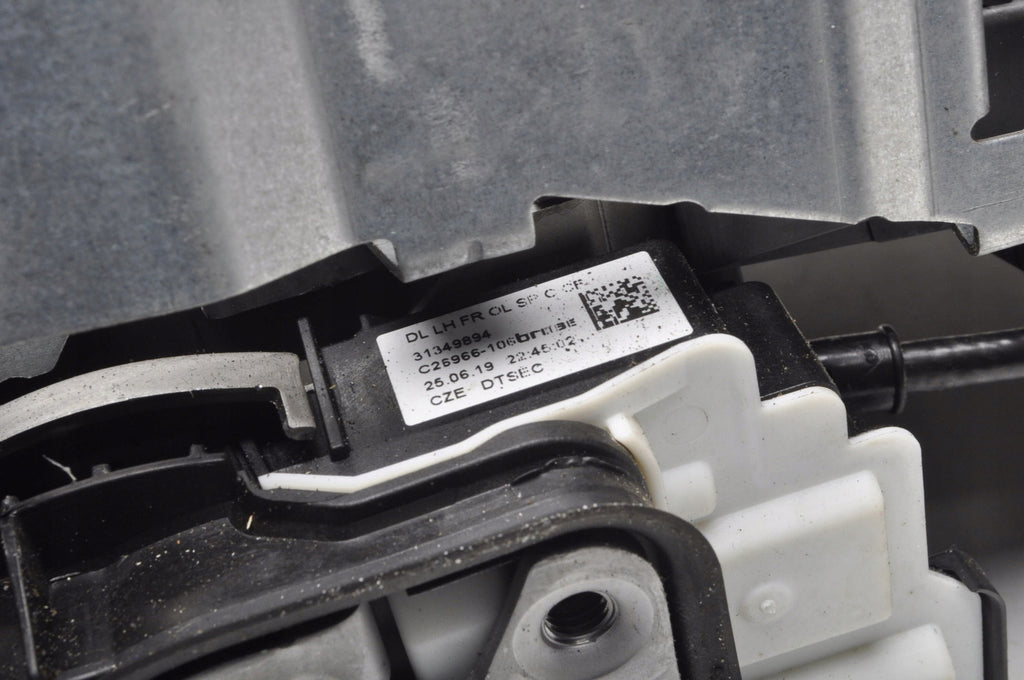 S60 V60 II XC60 II XC90 II DOOR LOCK LEFT FRONT UK 6-PIN 31349894
