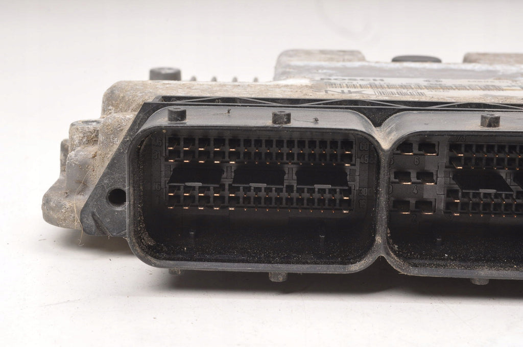 SAAB 9-3 II 1.9 TiD 120 HP COMPUTER ENGINE CONTROLLER 55572466