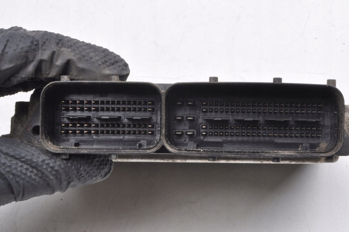 SAAB 9-3 II 1.9 TiD 150HP COMPUTER ENGINE CONTROLLER 55563967