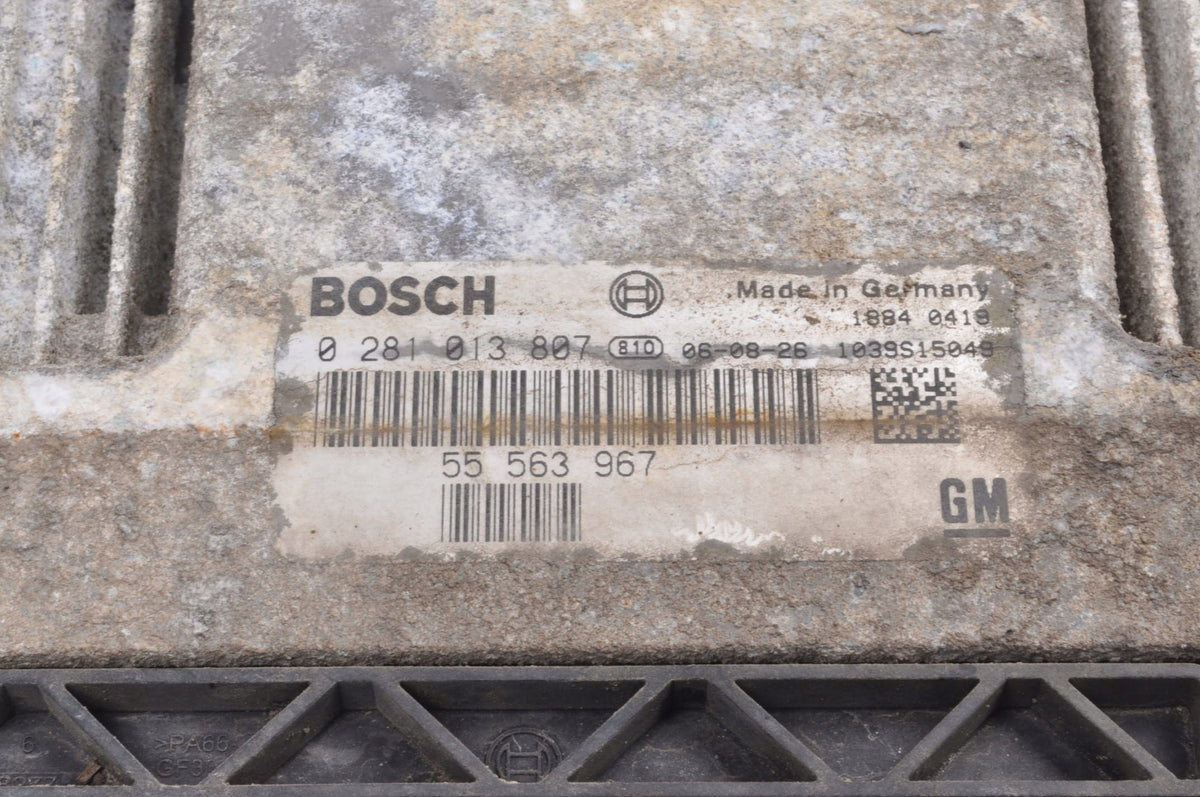 SAAB 9-3 II 1.9 TiD 150HP COMPUTER ENGINE CONTROLLER 55563967
