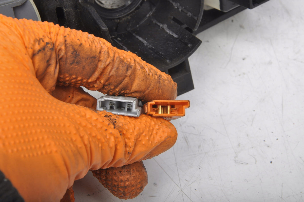 SAAB 9-5 AND COMBINED TAPE SWITCH