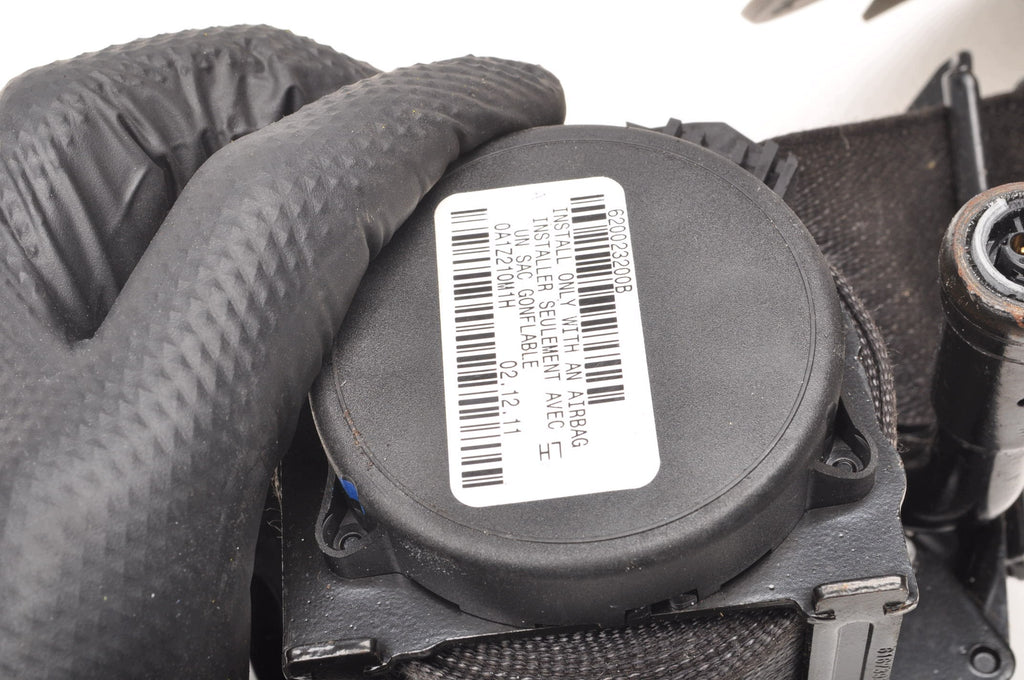 SEAT BELT LEFT FRONT CHEVROLET VOLT OPEL AMPERE 22744331