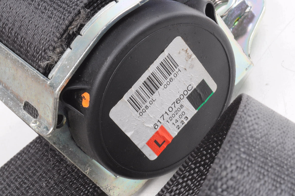 SEAT BELT LEFT FRONT OPEL CORSA D 13290230 HB 5D