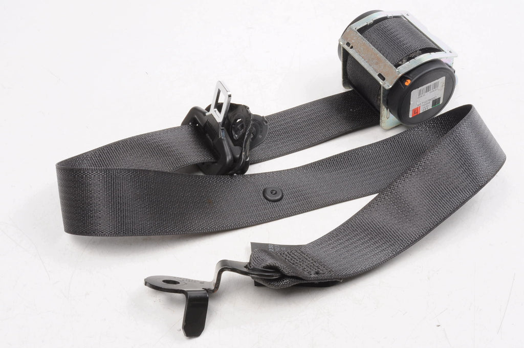 SEAT BELT LEFT FRONT OPEL CORSA D 13290230 HB 5D