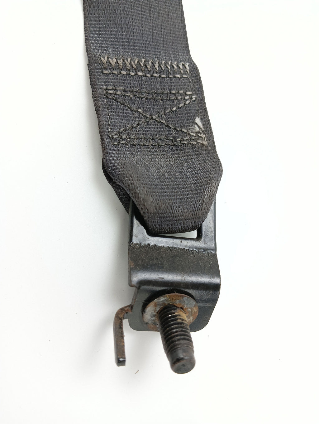 SEAT BELT LEFT FRONT PONTIAC G6 (04-08) 603218507B
