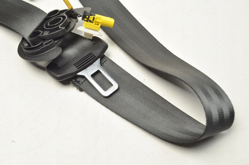 SEAT BELT LEFT FRONT VOLKSWAGEN TIGUAN AND 5N2857705B