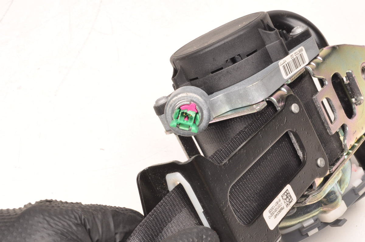 SEAT BELT LEFT FRONT VOLVO S60 II V60 39800481