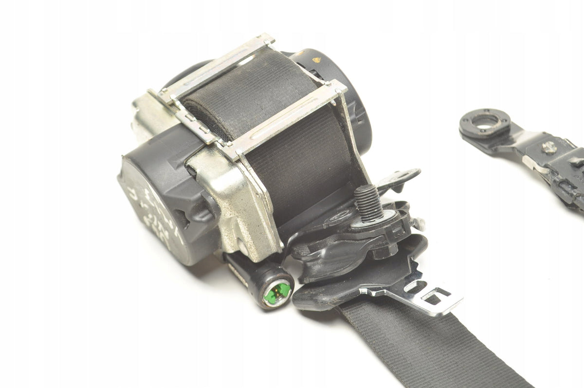 SEAT BELT LEFT FRONT VOLVO V40 31390453