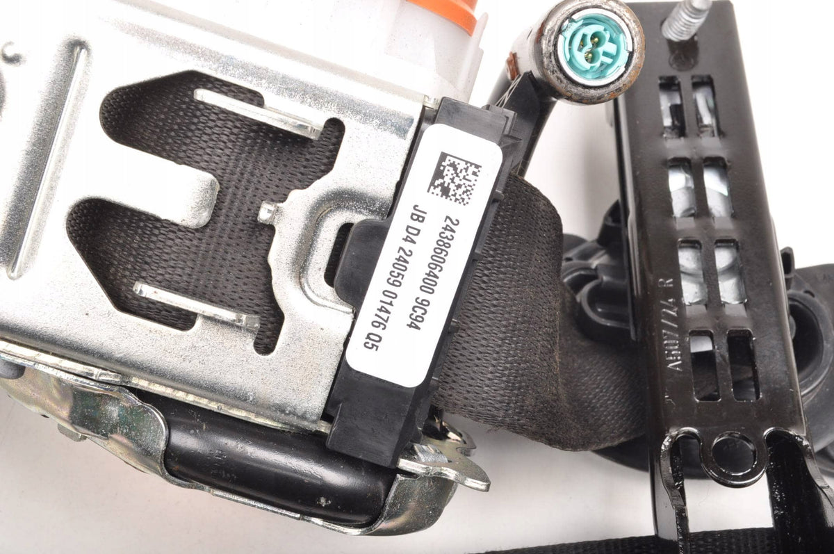 SEAT BELT RIGHT FRONT MERCEDES EQB X243 2438606400