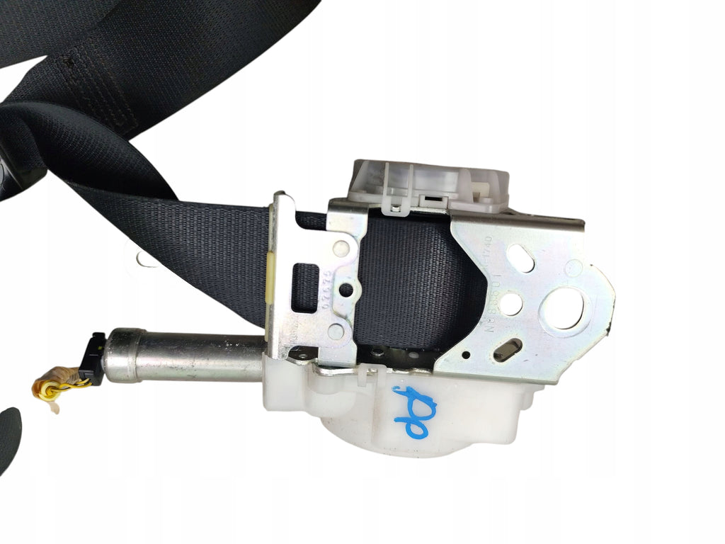 SEAT BELT RIGHT FRONT TOYOTA COROLLA E18 7P1810-P