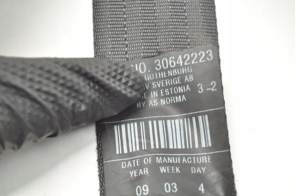 SEAT BELT RIGHT FRONT VOLVO C30 30642223