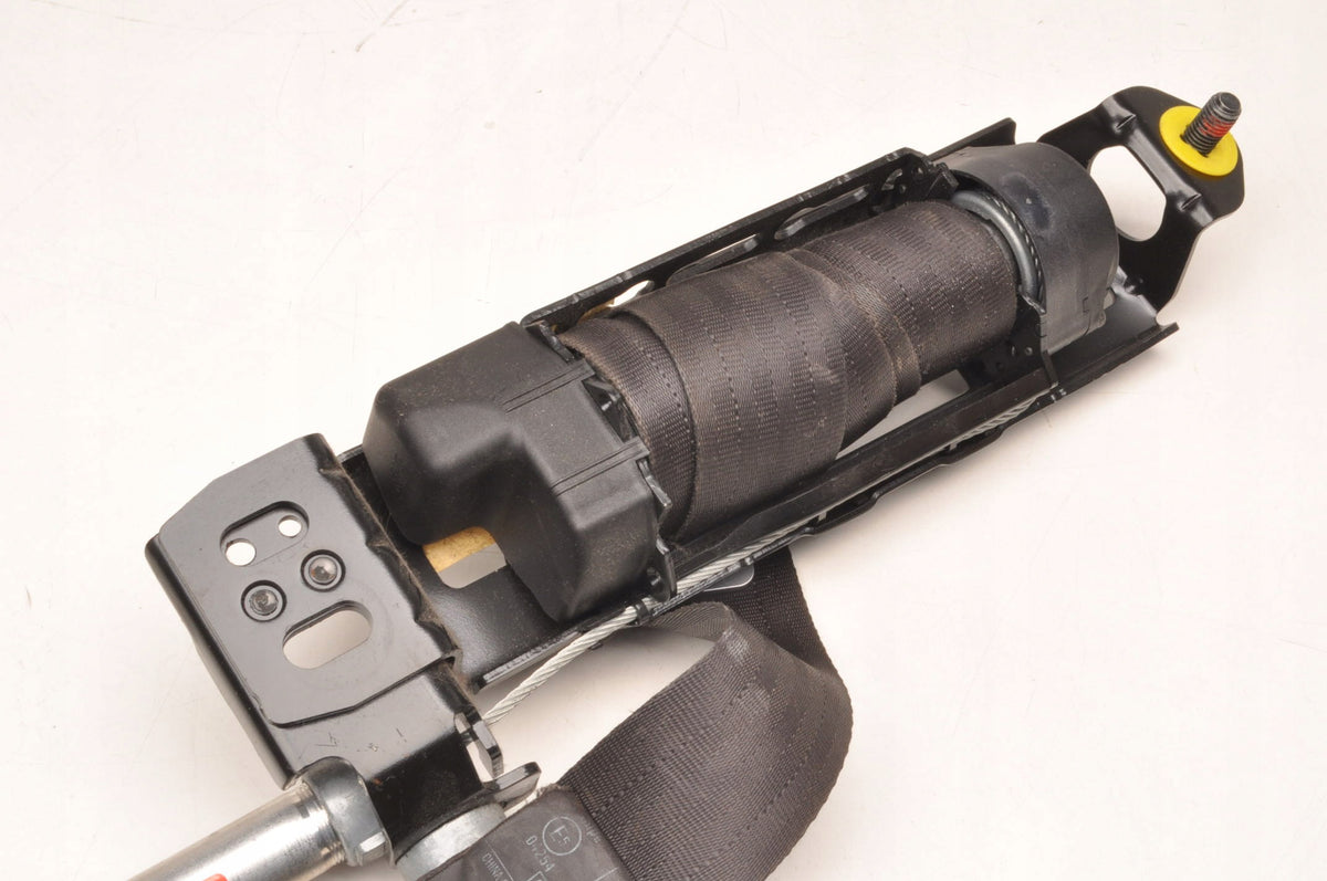 SEAT BELT RIGHT FRONT VOLVO S40 II V50 8639692