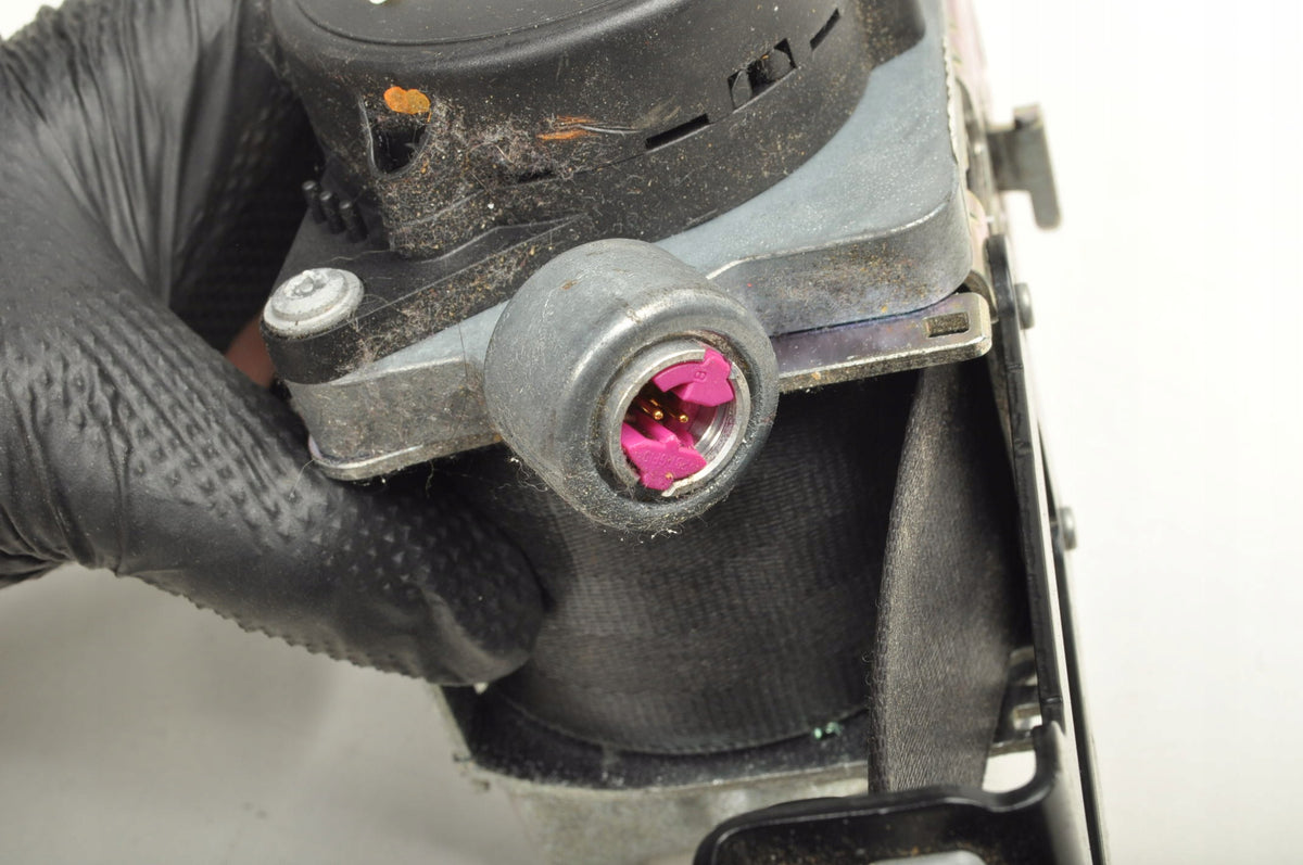 SEAT BELT RIGHT FRONT VOLVO S60 II V60 39818843