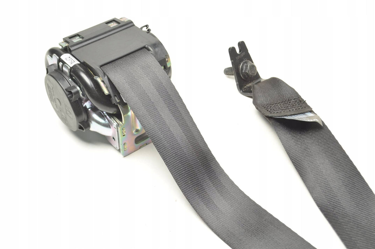 SEAT BELT RIGHT REAR 2 ROW VOLVO XC40 31462131