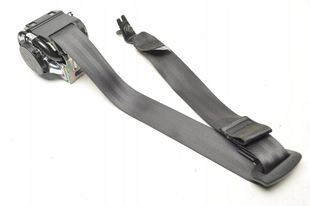 SEAT BELT RIGHT REAR 2 ROW VOLVO XC40 31462131