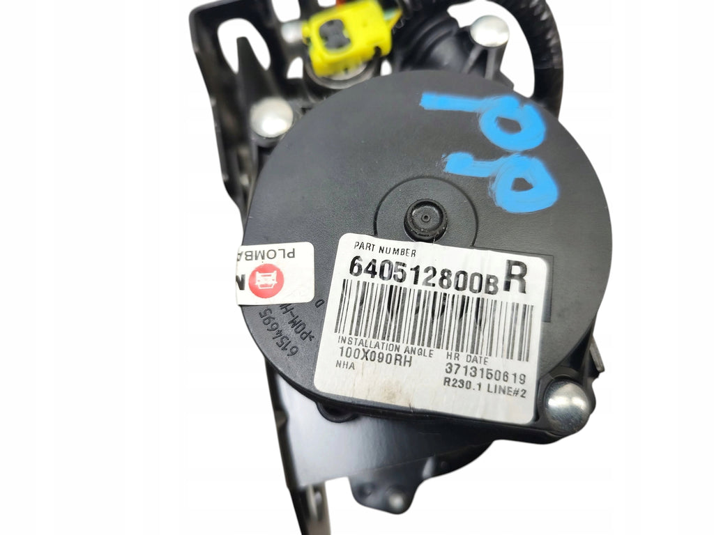 SEAT BELT TENSIONER RIGHT FRONT NISSAN LEAF II ZE1 638264901F