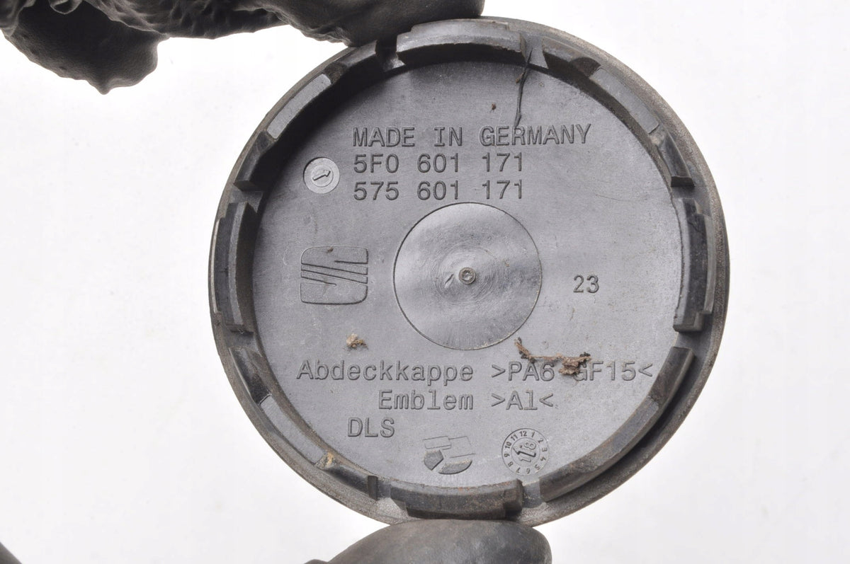 SEAT CAP ALLOY WHEEL 5F0601171