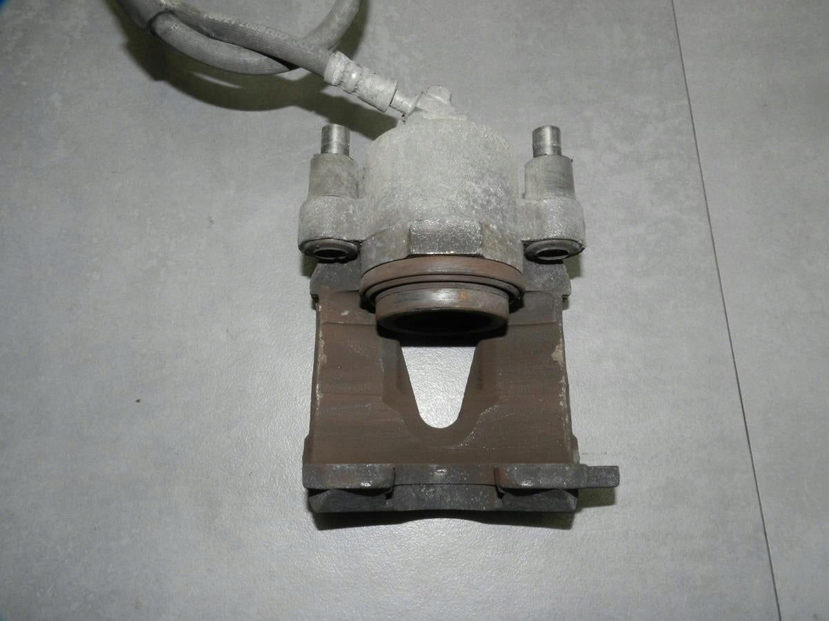 SEAT IBIZA V CLAMP LEFT FRONT 2Q0615105
