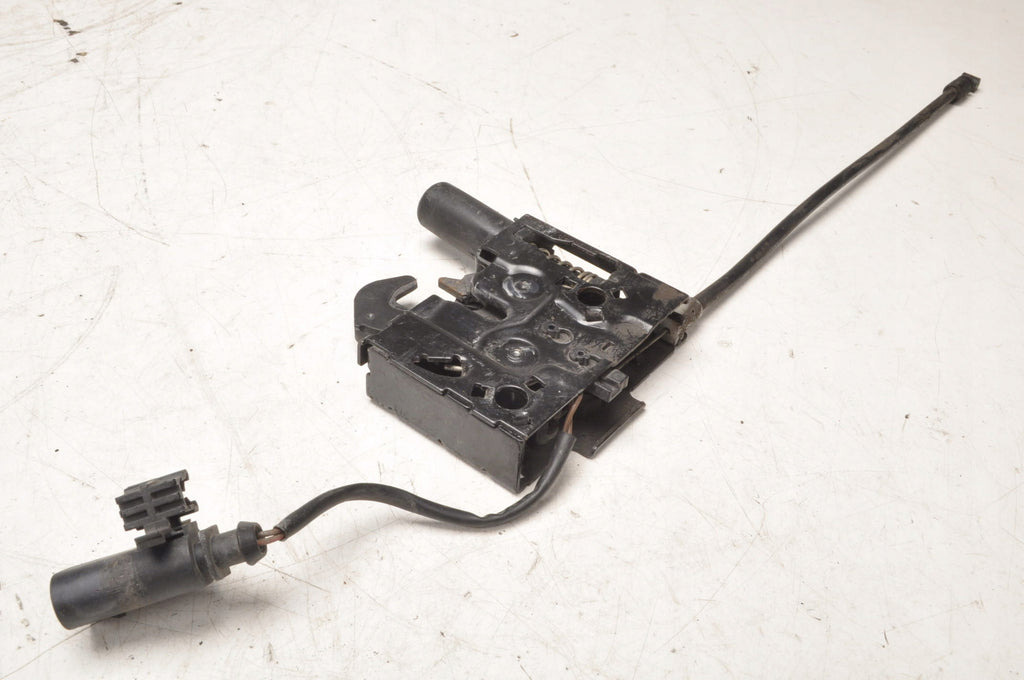 SEAT IBIZA V LOCK MASK 6F0823509