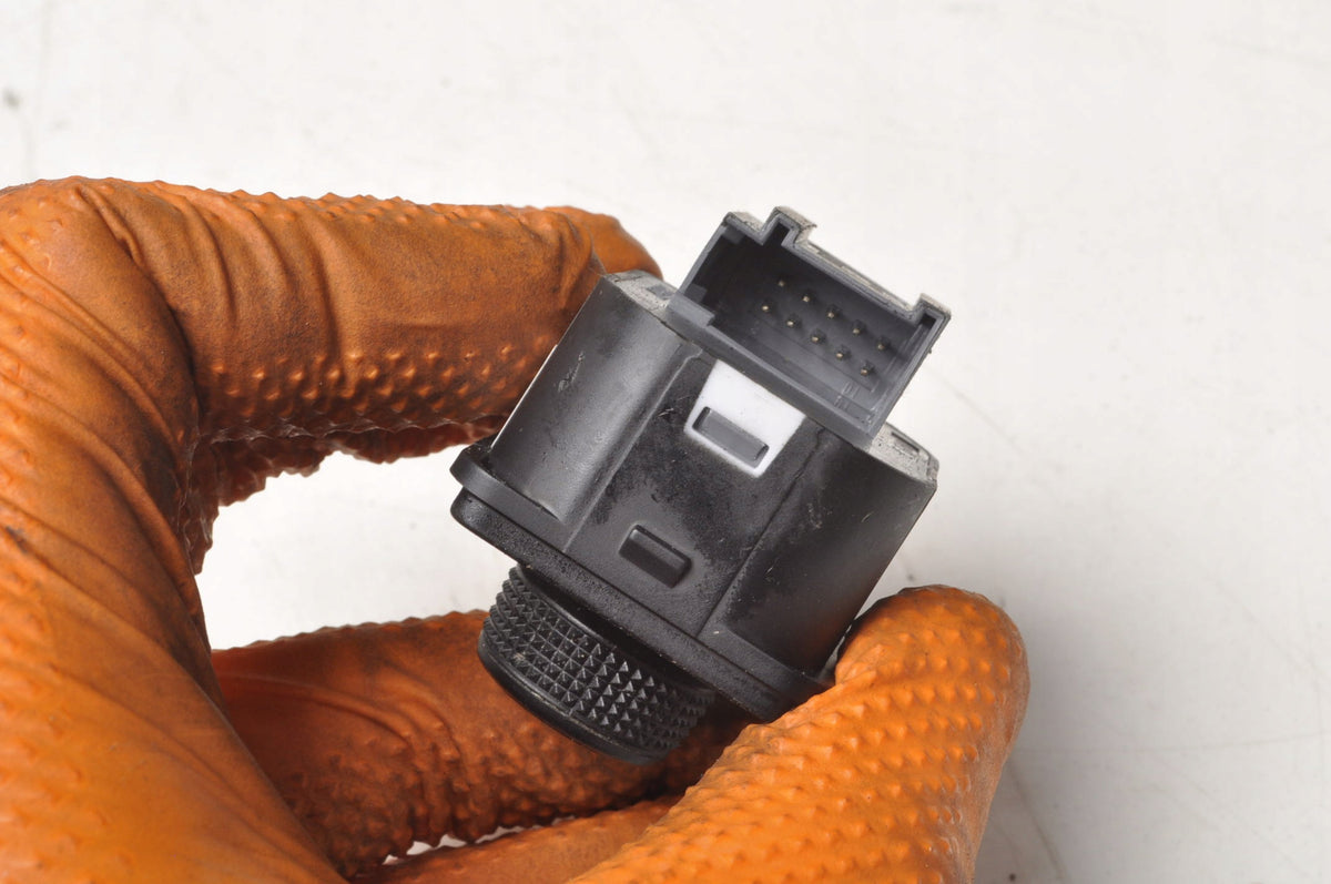 SEAT IBIZA V MIRROR ADJUSTMENT SWITCH 6F0959566