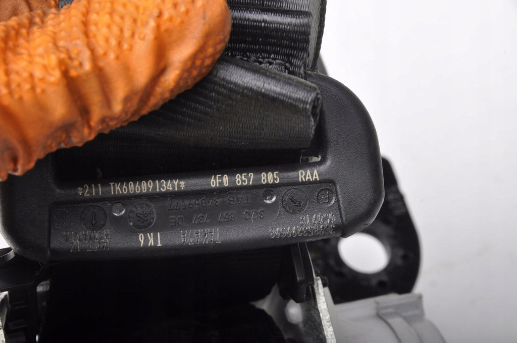 SEAT IBIZA V SEAT BELT RIGHT REAR 2 ROW 6F0857805 3G0857737