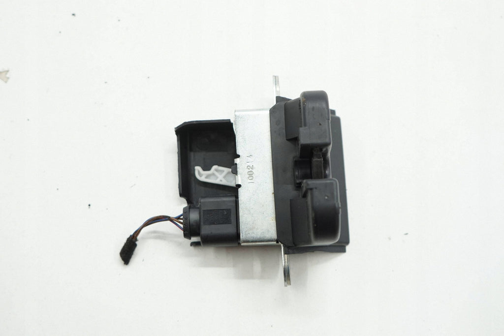 SEAT LEON III 14R HATCHBACK 3-DOOR TAILGATE LOCK 5F3827505C