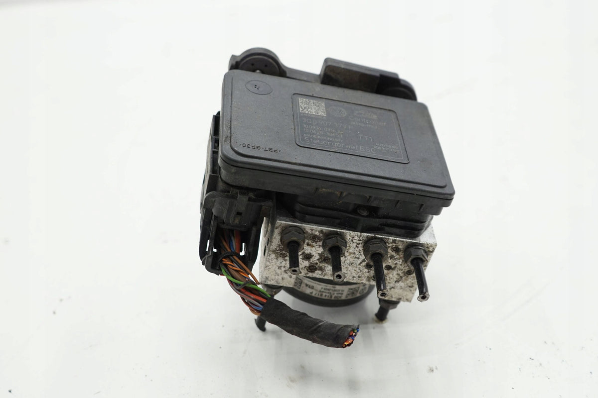 SEAT LEON III 15R 2.0TDI BRAKE PUMP ABS 3Q0907379P